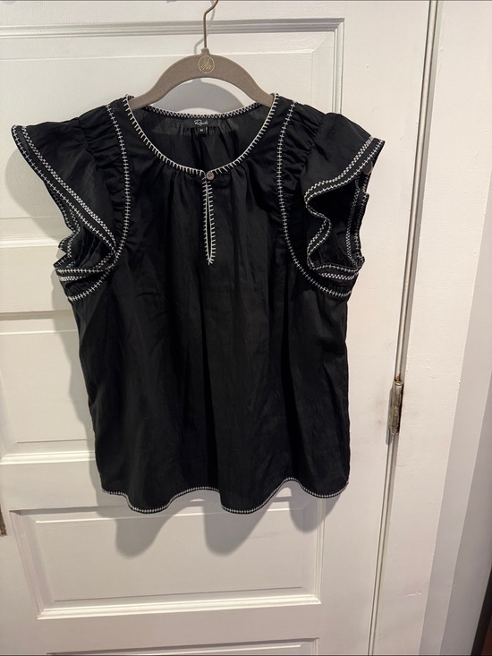 Rails Tops - Rails Black Cotton Flutter Sleeve Top with White Stitching